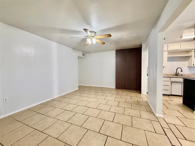 $1,395 | 2112 Tanglewood Street, Weatherford, TX 76085