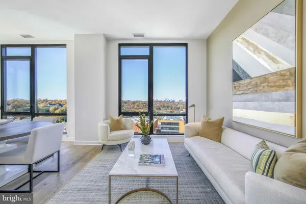 $1,110,000 | 255 West Falls Station Boulevard, Unit PH2, Falls Church, VA 22043