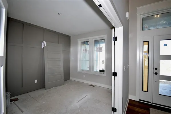 $844,450 | 8325 Northeast 76th Terrace, Kansas City, MO 64155