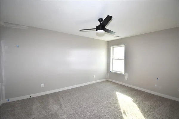 $844,450 | 8325 Northeast 76th Terrace, Kansas City, MO 64155