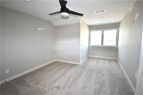 $844,450 | 8325 Northeast 76th Terrace, Kansas City, MO 64155
