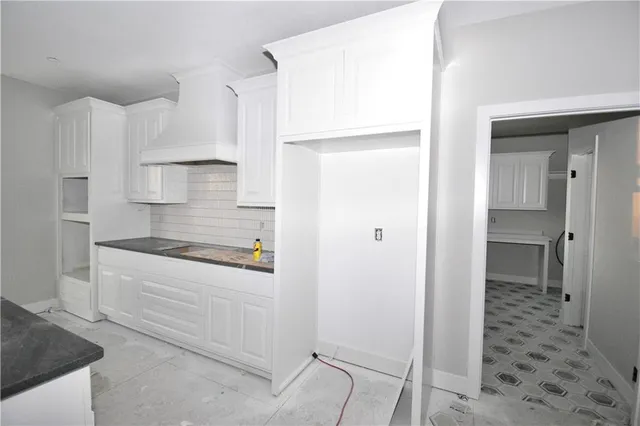 $844,450 | 8325 Northeast 76th Terrace, Kansas City, MO 64155