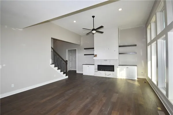 $844,450 | 8325 Northeast 76th Terrace, Kansas City, MO 64155