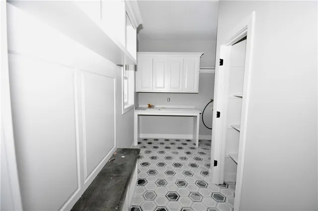 $844,450 | 8325 Northeast 76th Terrace, Kansas City, MO 64155