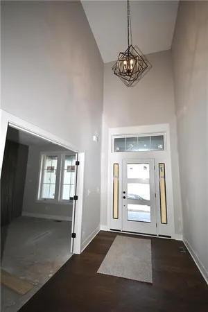 $844,450 | 8325 Northeast 76th Terrace, Kansas City, MO 64155