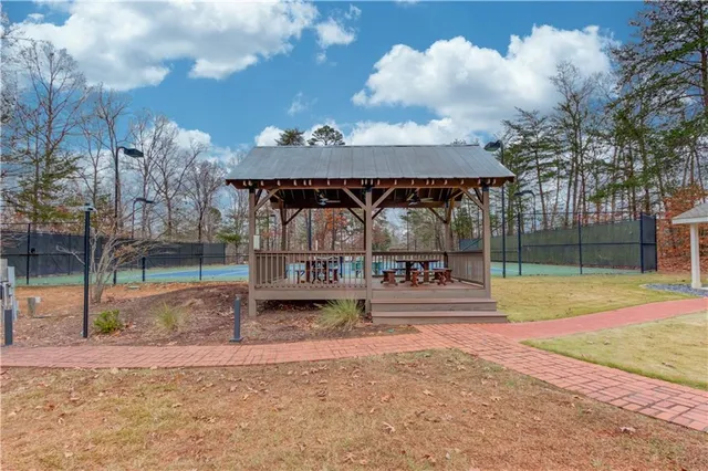 $1,200,000 | 44 Parkside Circle, Dawsonville, GA 30534