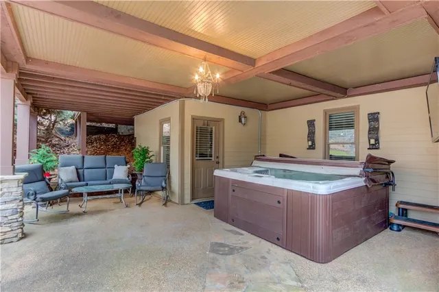 $1,250,000 | 44 Parkside Circle, Dawsonville, GA 30534