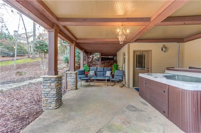 $1,250,000 | 44 Parkside Circle, Dawsonville, GA 30534