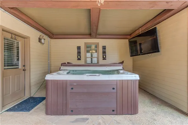 $1,250,000 | 44 Parkside Circle, Dawsonville, GA 30534