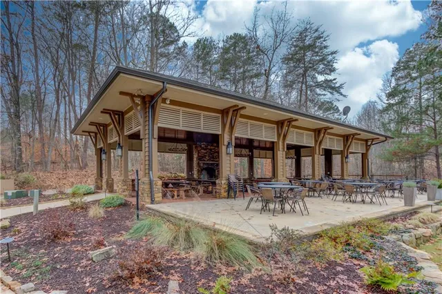 $1,200,000 | 44 Parkside Circle, Dawsonville, GA 30534