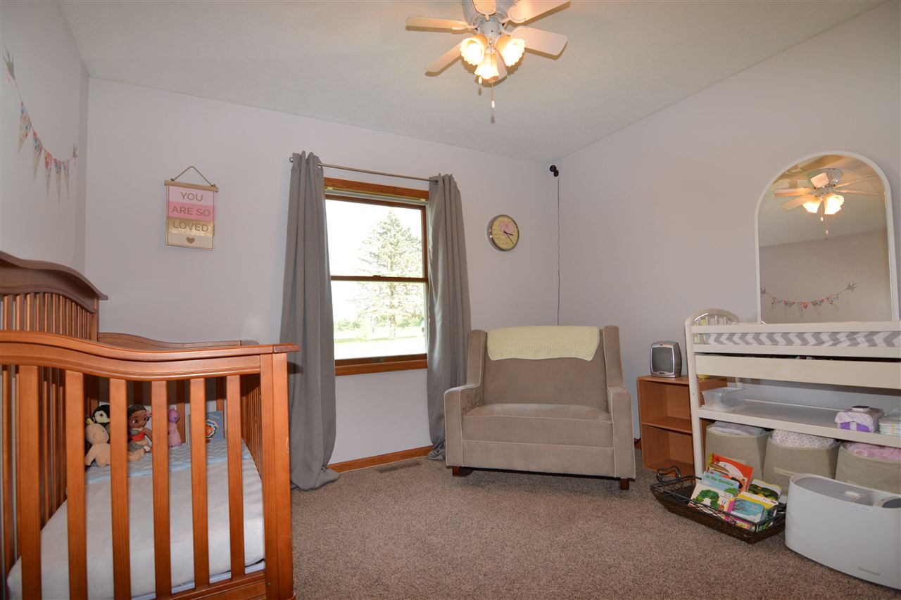 3175 South County Farm Road Warsaw, IN 46580 - Photo 18 of 36