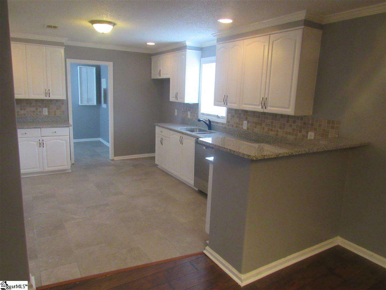 14 McKinney Road Travelers Rest, SC 29690 - Photo 3 of 15