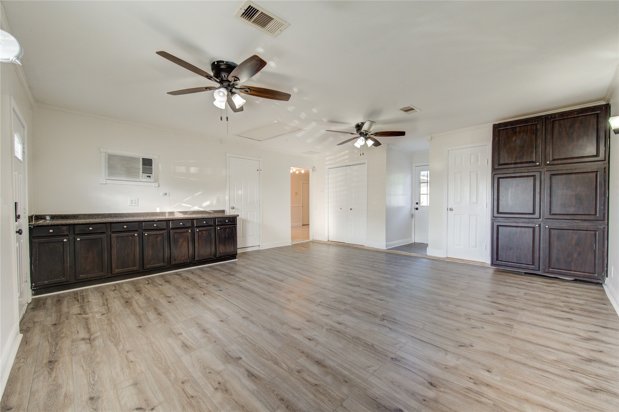 14238 Old Humble Road Humble, TX 77396 - Photo 4 of 45