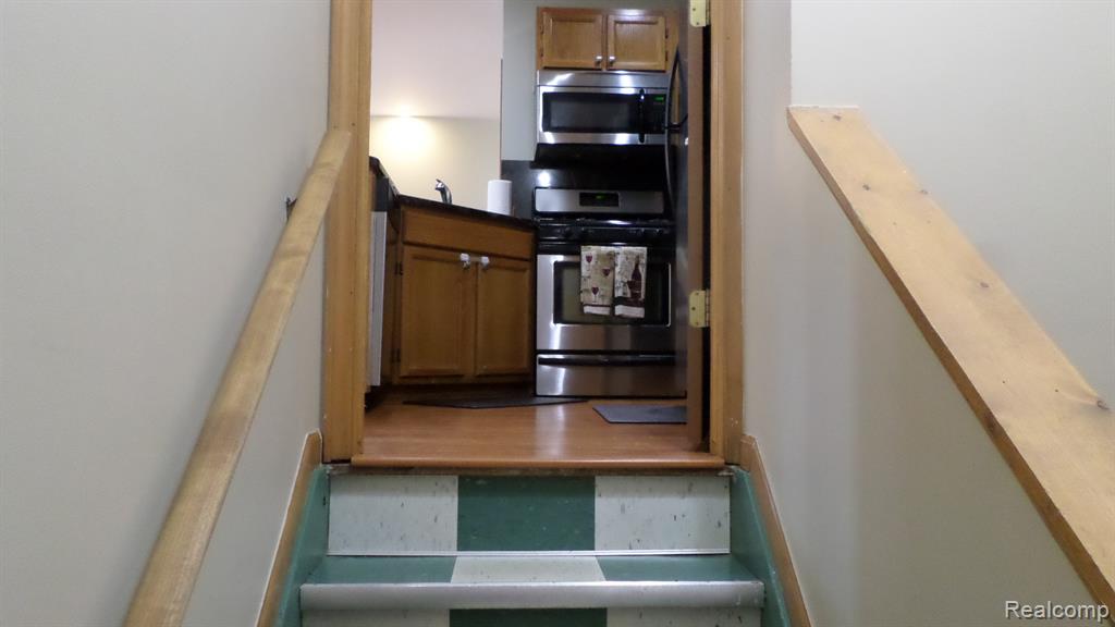 33831 Hooker Road, Unit 6 New Baltimore, MI 48047 - Photo 30 of 34
