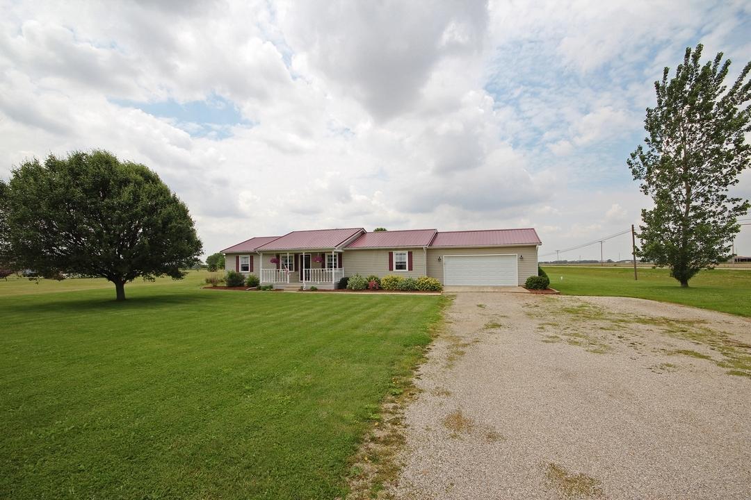 24809 Plummer Road Williamsport, OH 43164 - Photo 4 of 26 Gallery Image 4