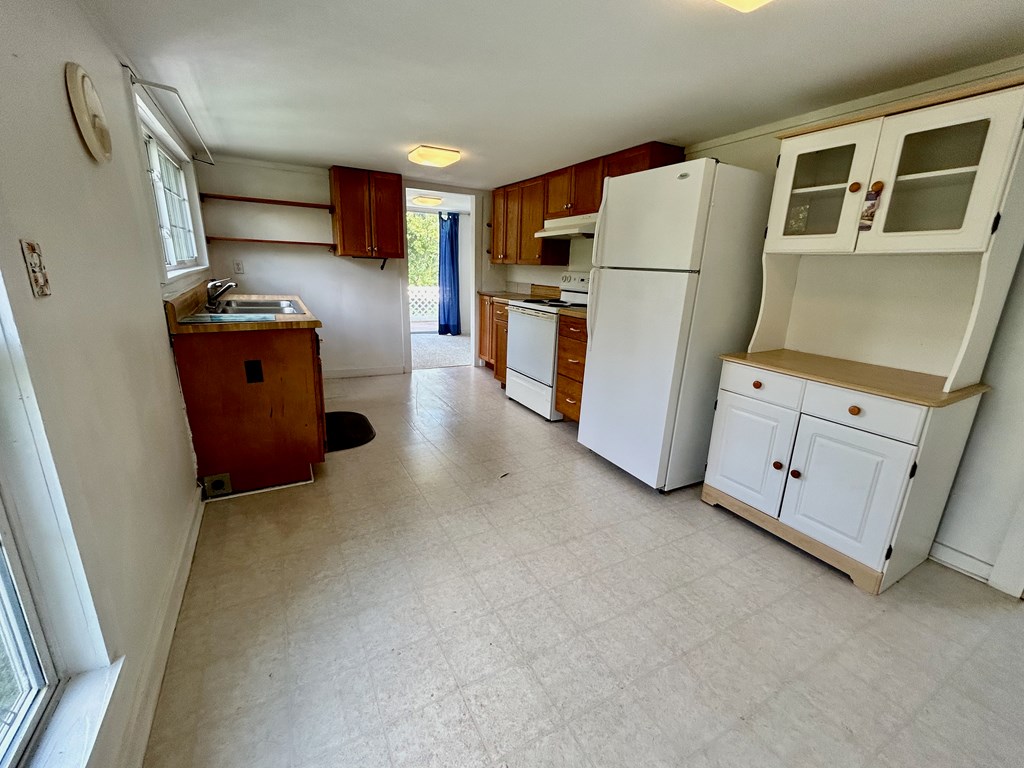 136 West Vineyard Road Hayesville, NC 28904 - Photo 9 of 19