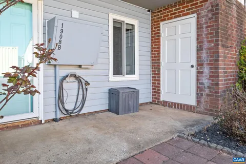 $187,500 | 1908 Inglewood Drive, Unit B, Charlottesville, VA 22901