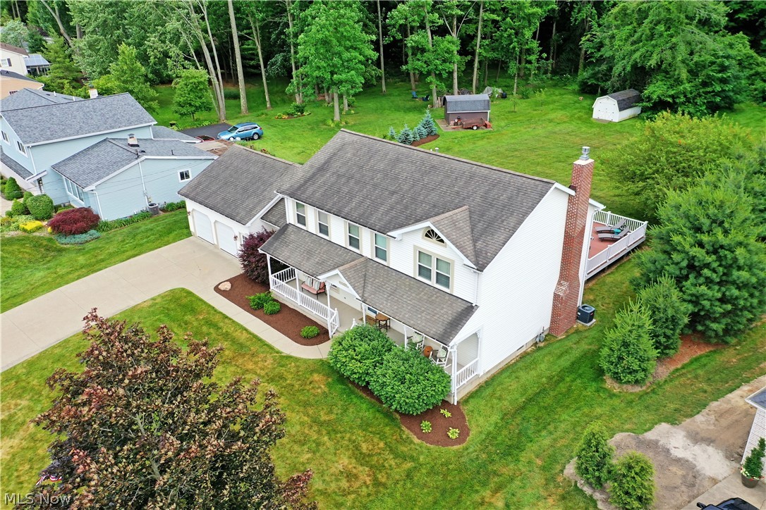 8930 Echo Lake Road Northeast Warren, OH 44484 - Photo 5 of 46