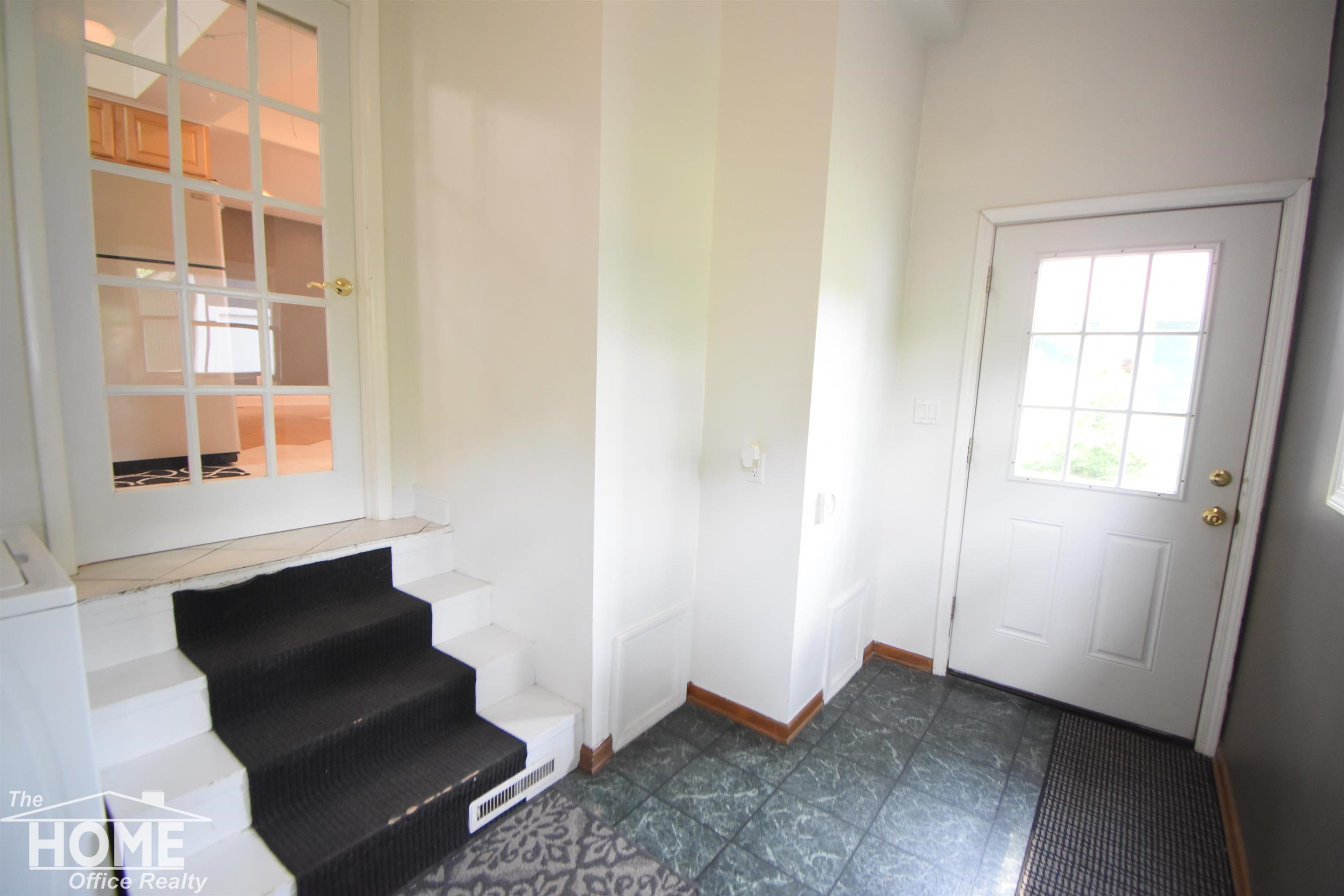 622 Keyte Street Owosso, MI 48867 - Photo 20 of 26 50116555-19.JPG