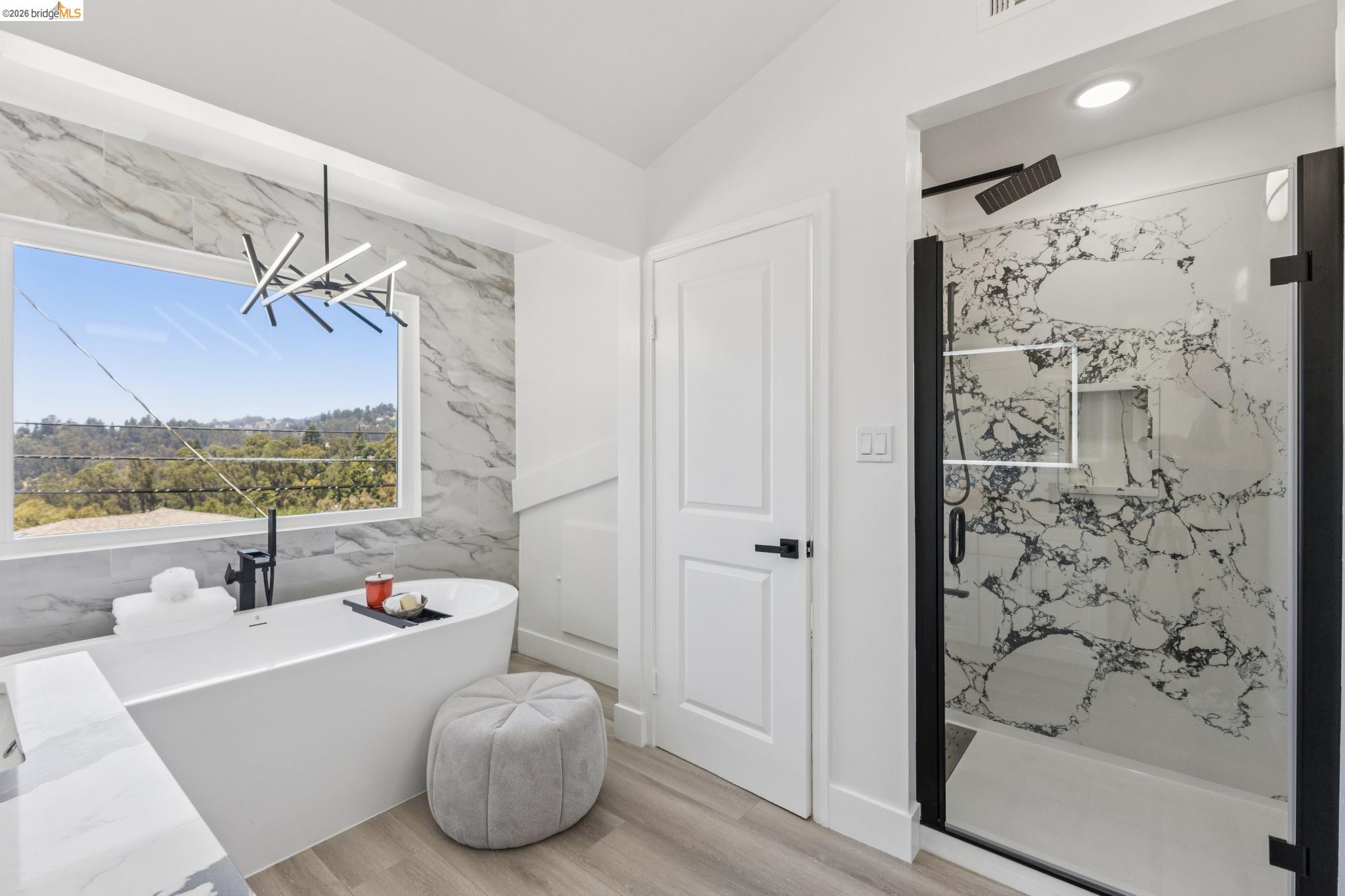 6756 Snake Road Oakland, CA 94611 - Photo 24 of 52