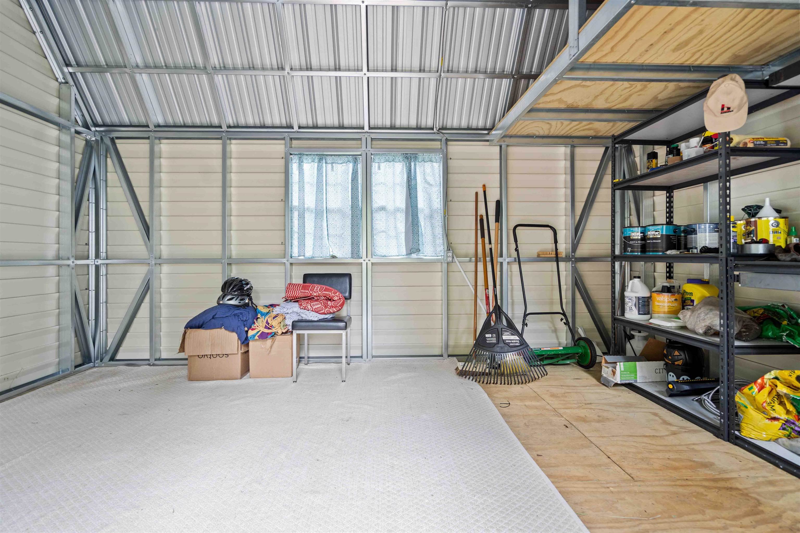 716 Northeast 10th Avenue Gainesville, FL 32601 - Photo 24 of 29 a view of a room with gym equipment