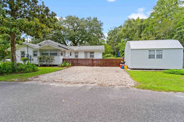 a view of outdoor space yard and front view of a house