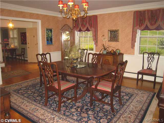 308 Westoe Road Henrico, VA 23229 - Photo 5 of 16 Dining Room