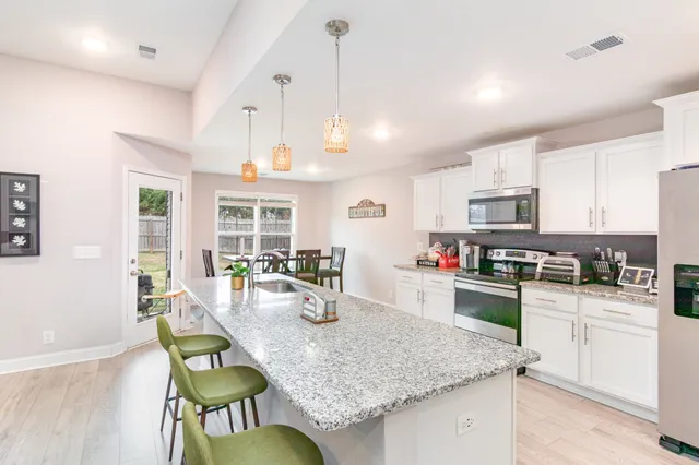 $350,000 | 278 Crusaw Drive, Clarksville, TN 37043