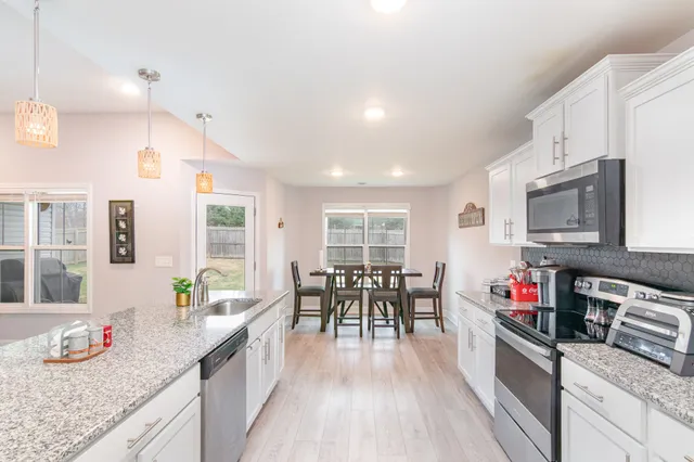 $350,000 | 278 Crusaw Drive, Clarksville, TN 37043