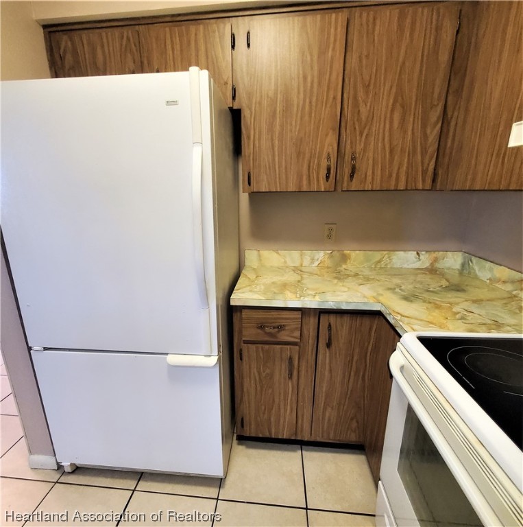 4822 Desoto Road Sebring, FL 33870 - Photo 5 of 30 Gallery Image 5