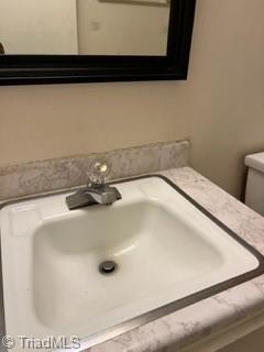 3818 Country Club Road, Unit L Winston-Salem, NC 27104 - Photo 4 of 11 Gallery Image 4