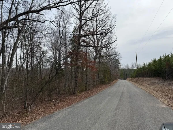 $265,000 | 1 Community House Road, Kents Store, VA 23084