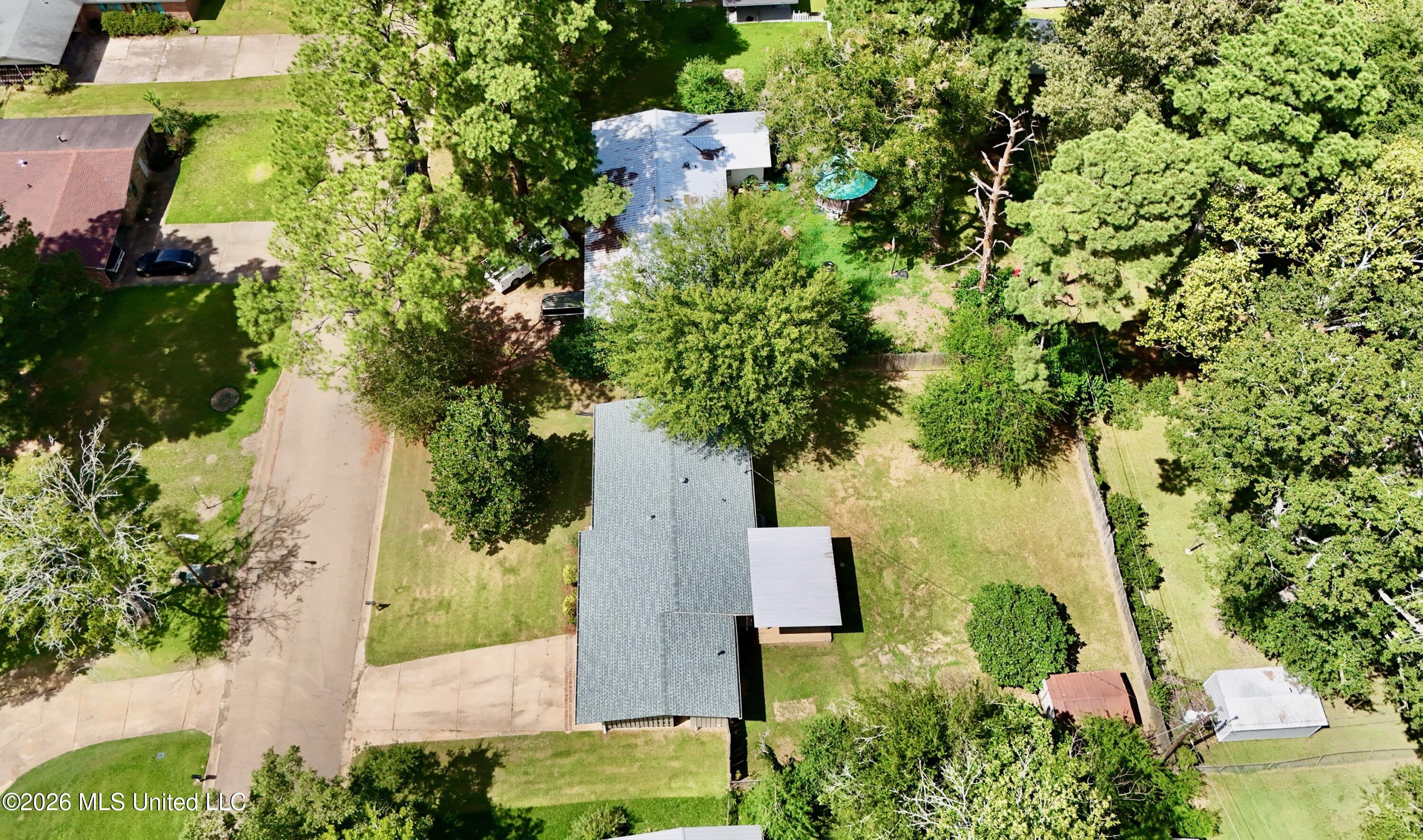 800 Bellevue Street Clinton, MS 39056 - Photo 42 of 47 dji_fly_20260811_150118_0337_17864841922