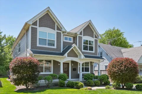 $1,100,000 | 1063 Osterman Avenue, Deerfield, IL 60015