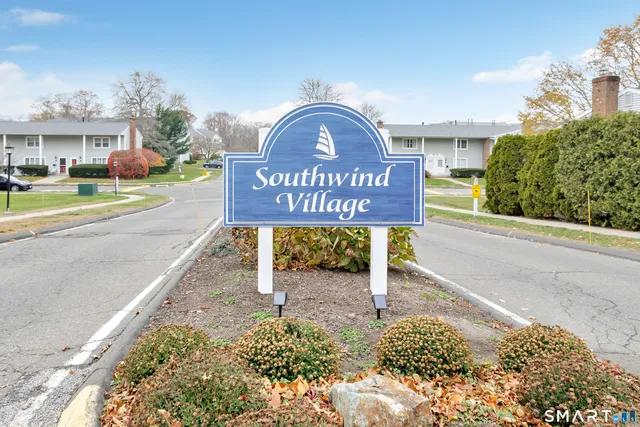 $325,000 | 40 Carriage Path North, Unit 40, Milford, CT 06460
