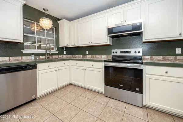 $265,000 | 21455 East Edgewood Drive, Saucier, MS 39574