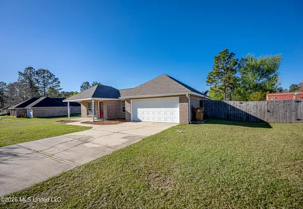 $265,000 | 21455 East Edgewood Drive, Saucier, MS 39574