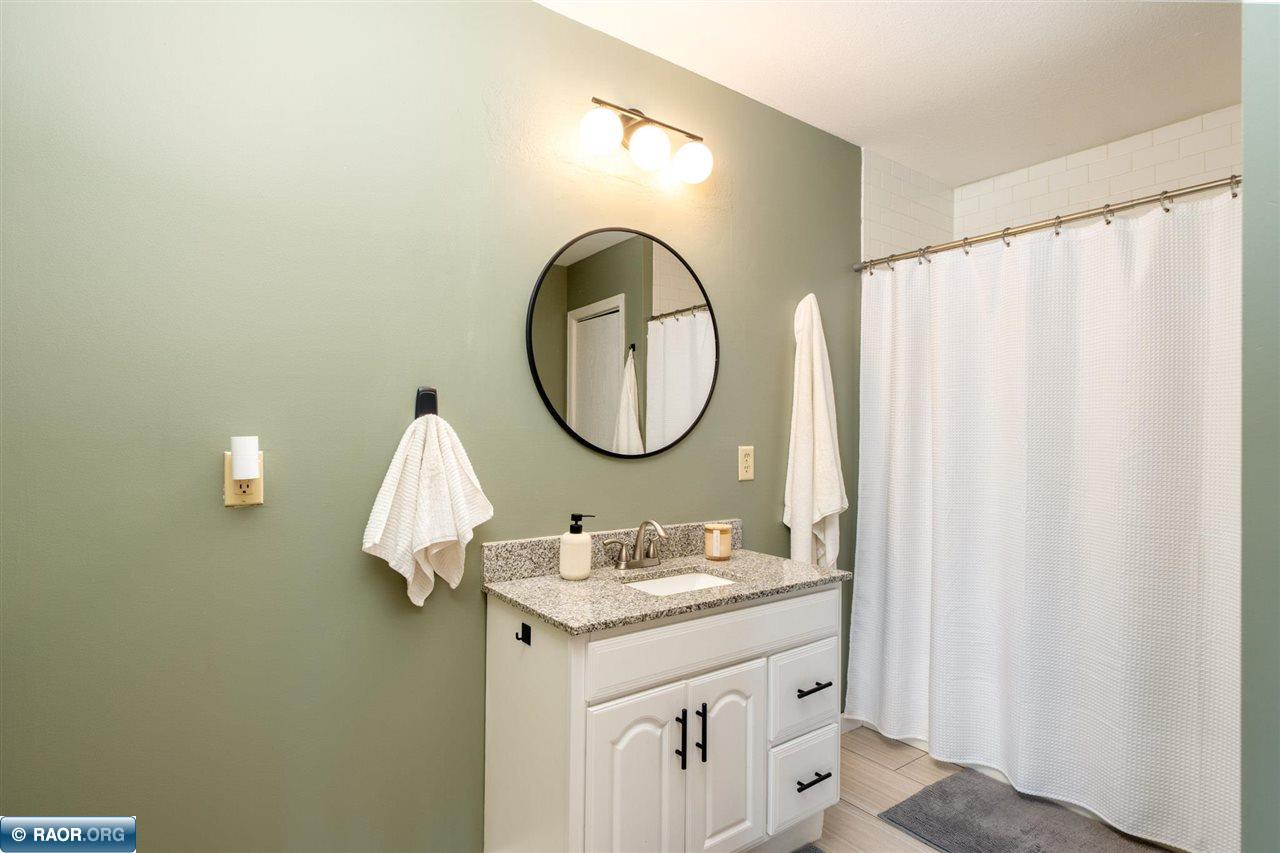 29287 Hoff Drive Cohasset, MN 55721 - Photo 10 of 42