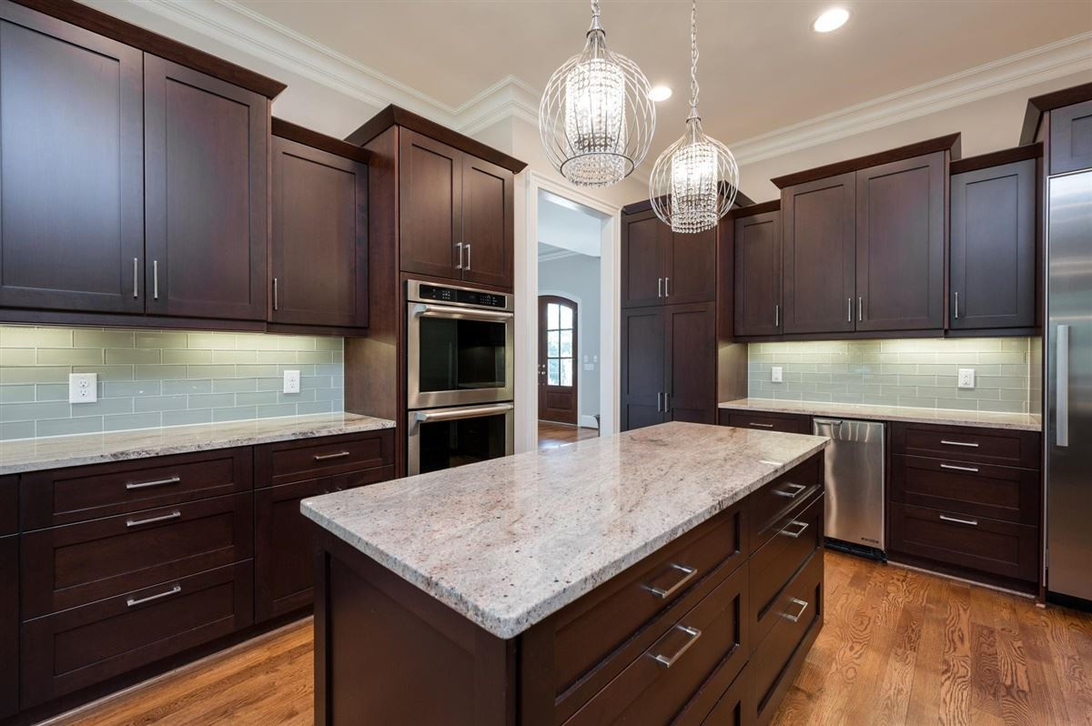 12904 Grovehurst Drive Raleigh, NC 27613 - Photo 12 of 30 Kitchen