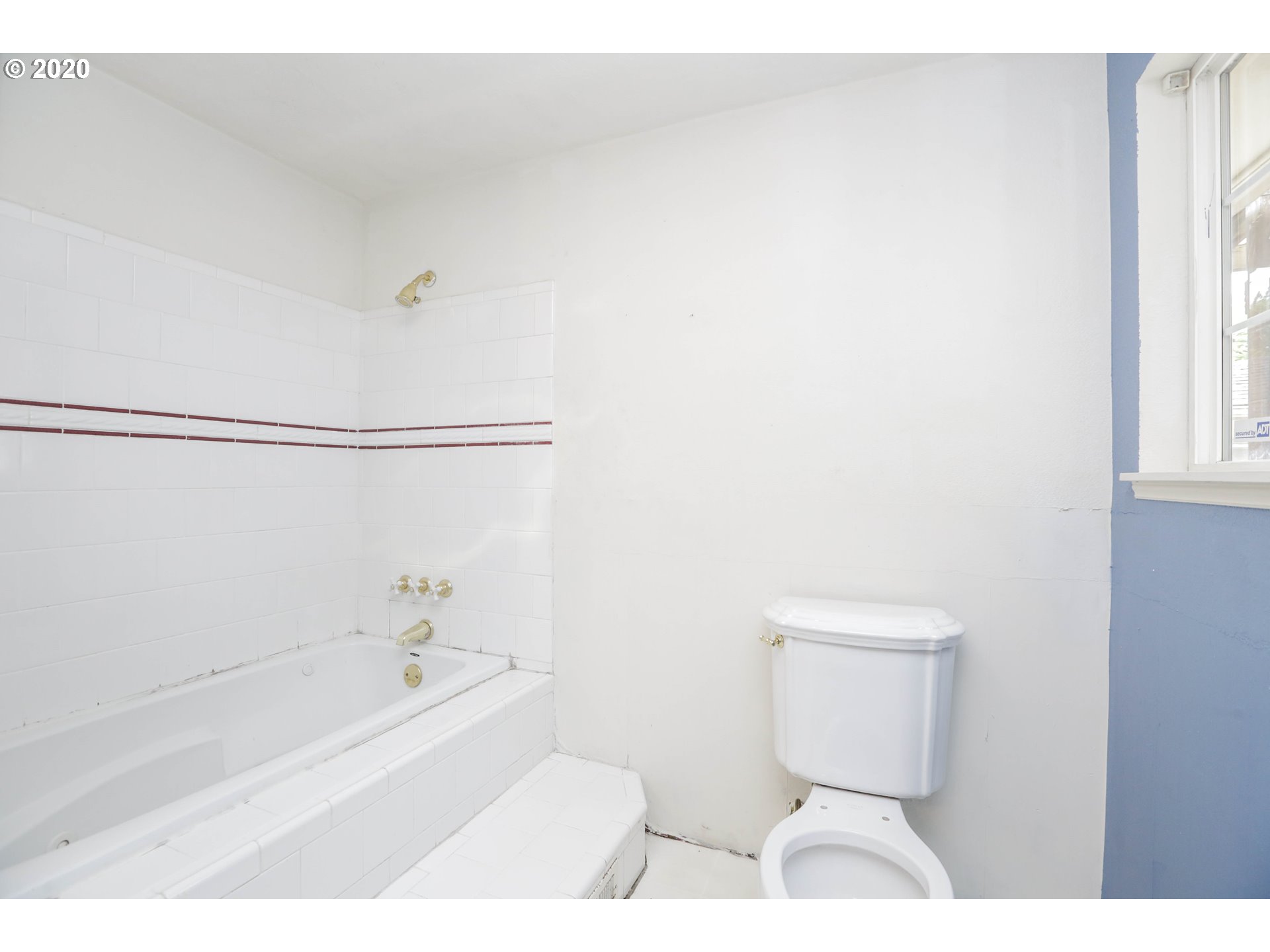 410 Maxwell Road Eugene, OR 97404 - Photo 11 of 31 Gallery Image 11