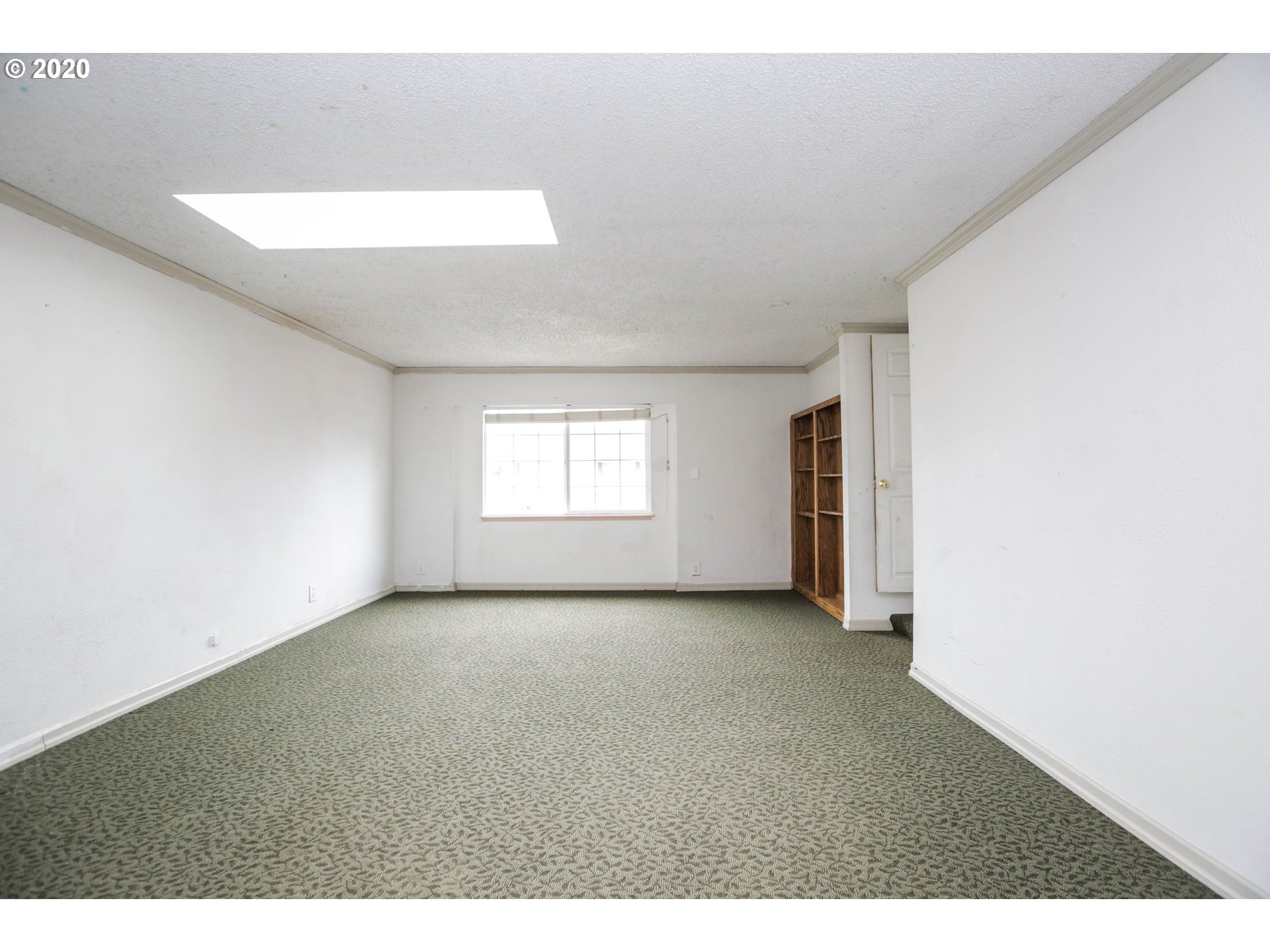 410 Maxwell Road Eugene, OR 97404 - Photo 20 of 31 Gallery Image 20