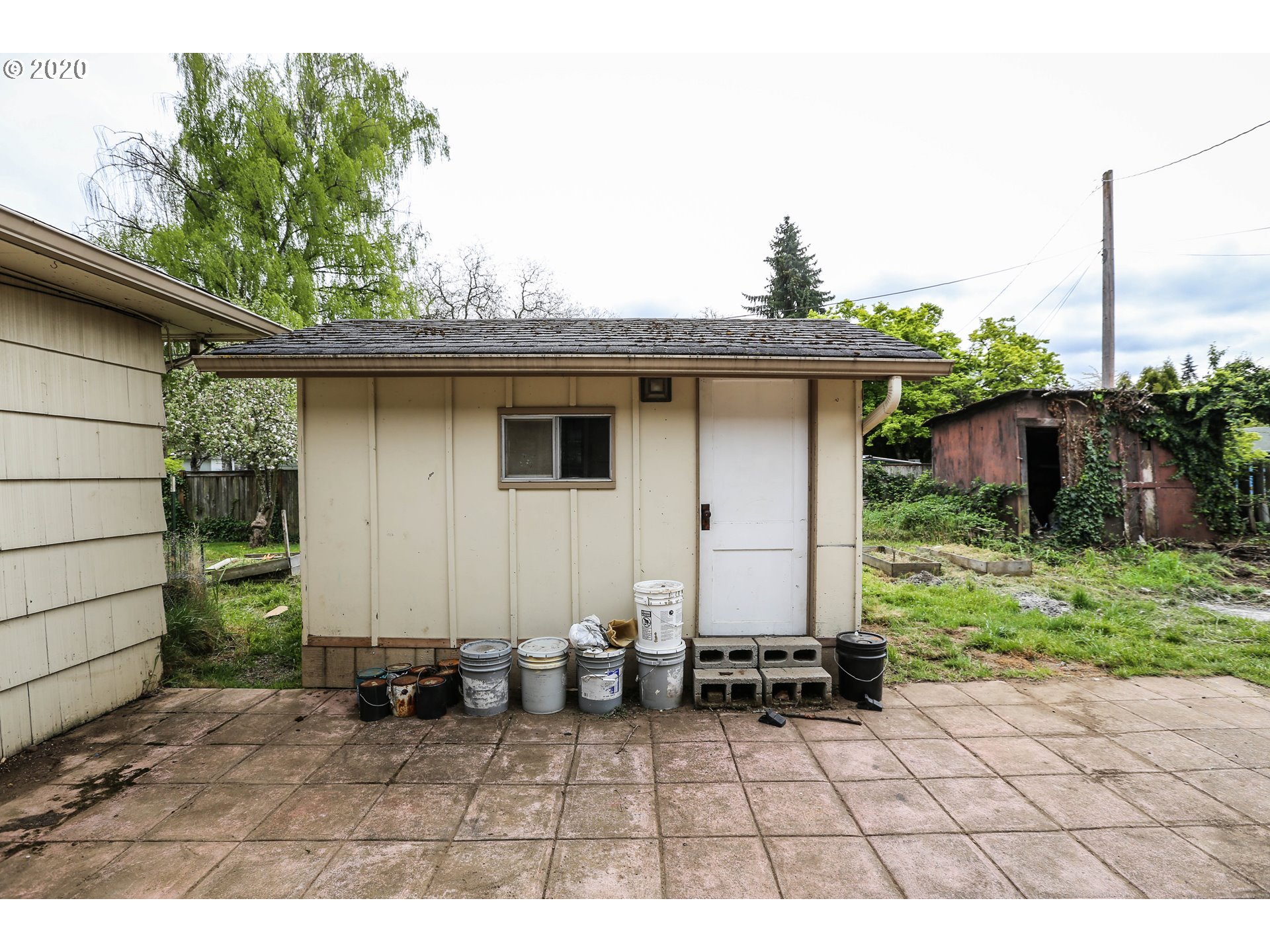 410 Maxwell Road Eugene, OR 97404 - Photo 22 of 31 Gallery Image 22