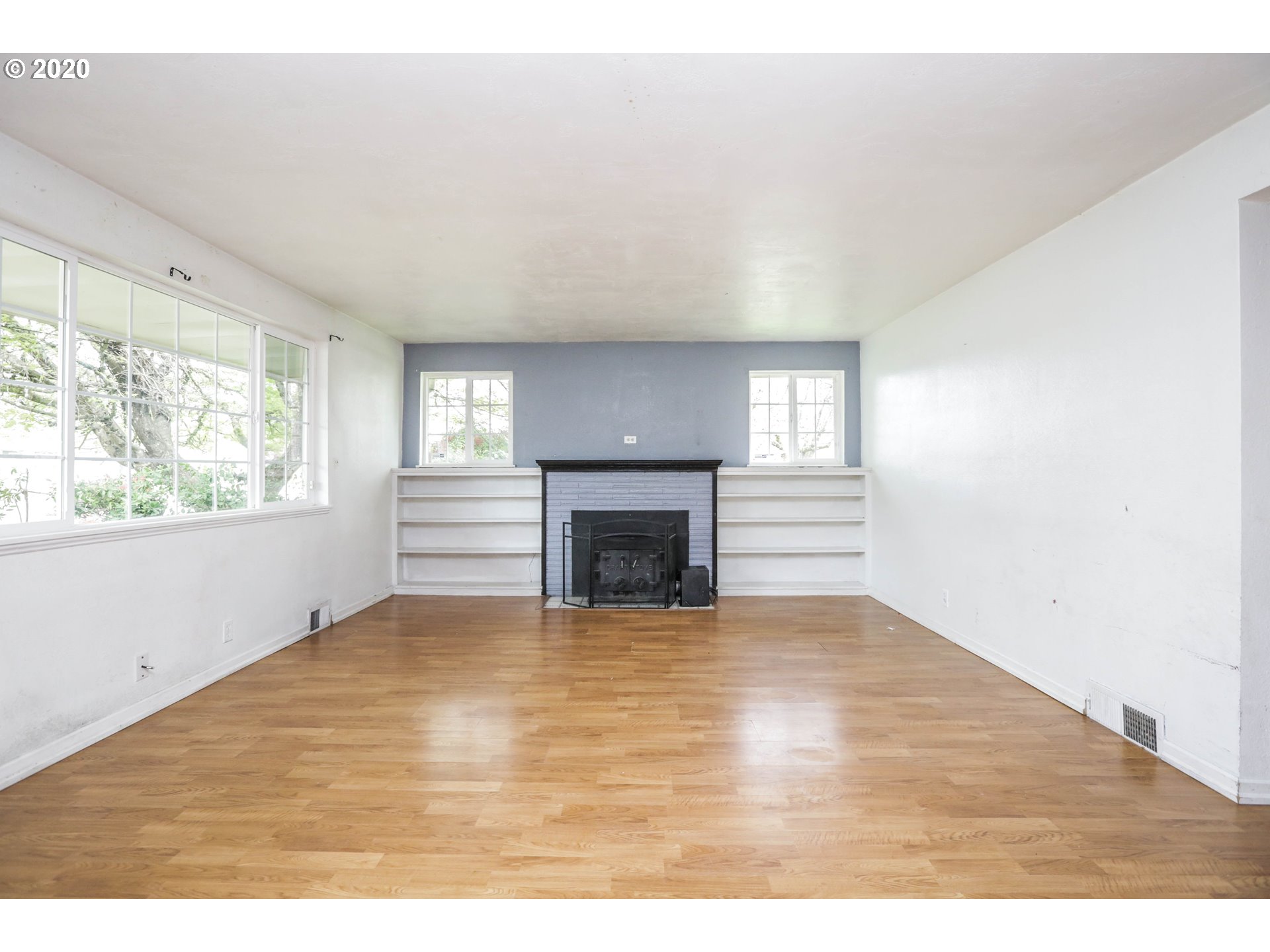 410 Maxwell Road Eugene, OR 97404 - Photo 6 of 31 Gallery Image 6