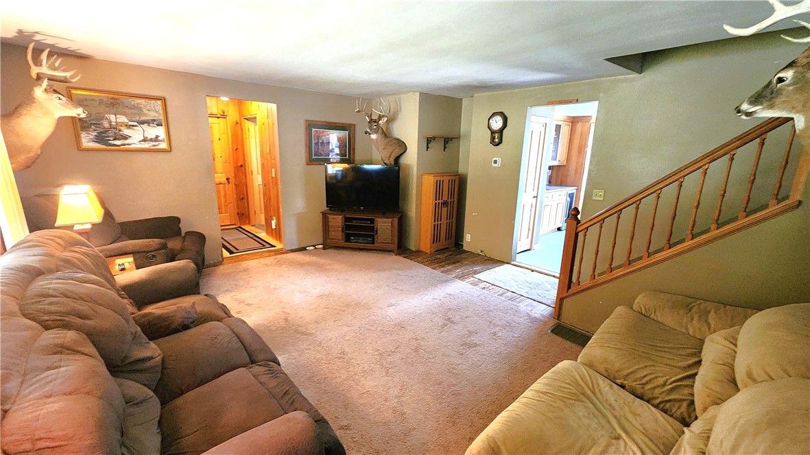 4394 Hogback Hill Road Palmyra, NY 14522 - Photo 11 of 26