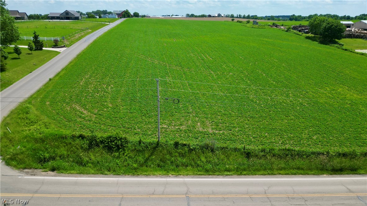 Peabody Kent Road Dundee, OH 44624 - Photo 21 of 26