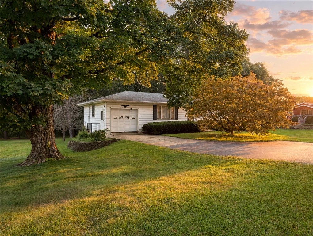 21262 Denmark Road Danville, IL 61834 - Photo 1 of 35 Gallery Image 1