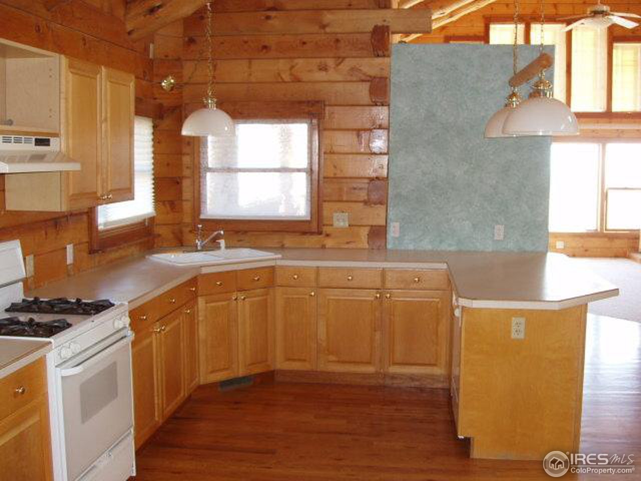 6844 Hidden Springs Road Fort Collins, CO 80526 - Photo 2 of 18 Kitchen