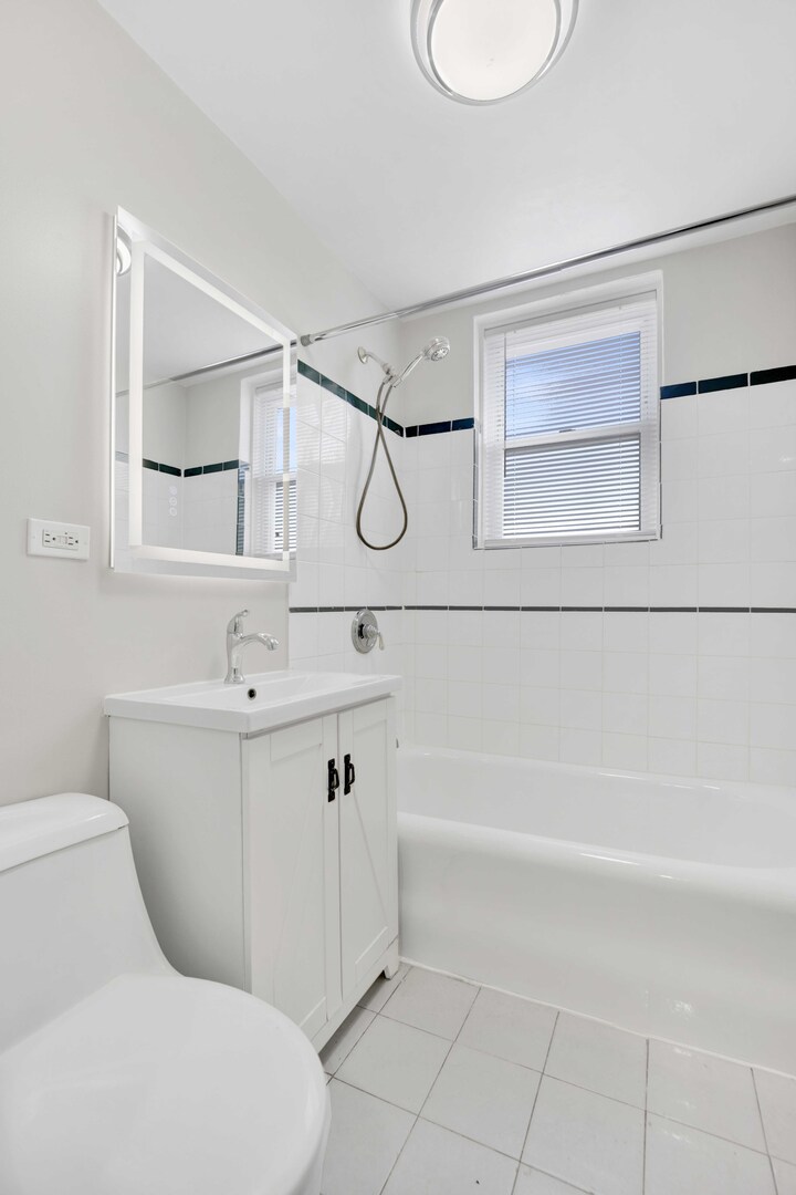 3024 North Pulaski Road, Unit 4B Chicago, IL 60641 - Photo 19 of 25