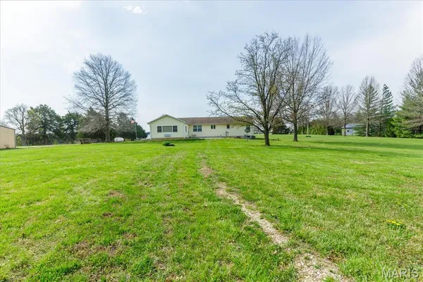 $425,000 | 27111 State Hwy U, Warrenton, MO 63383
