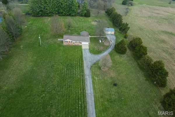 $425,000 | 27111 State Hwy U, Warrenton, MO 63383